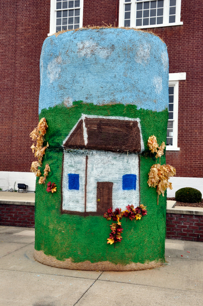 hay bale trail