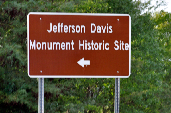 sign: Jefferson Davis Monument Historic Site