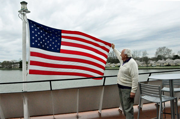 Lee Duquette and the USA flag