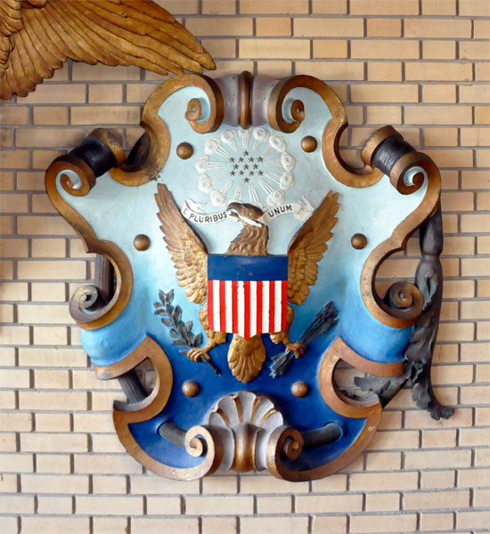 E Pluribus Unum plaque