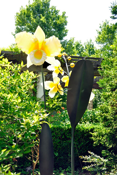 Yellow Cattleya glass flowers