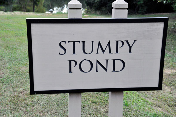 Stumpy Pond sign