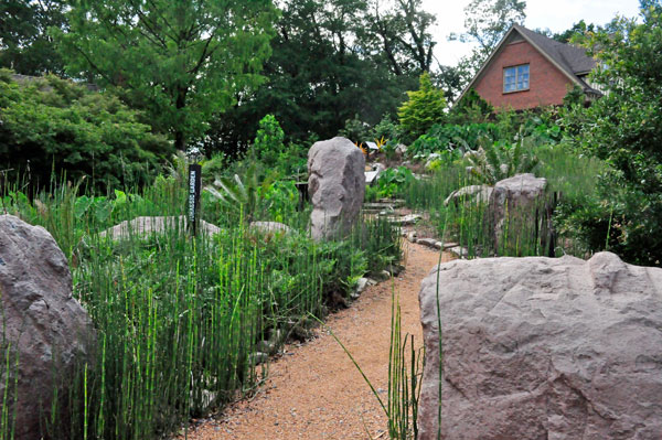 Jurassic Garden sign