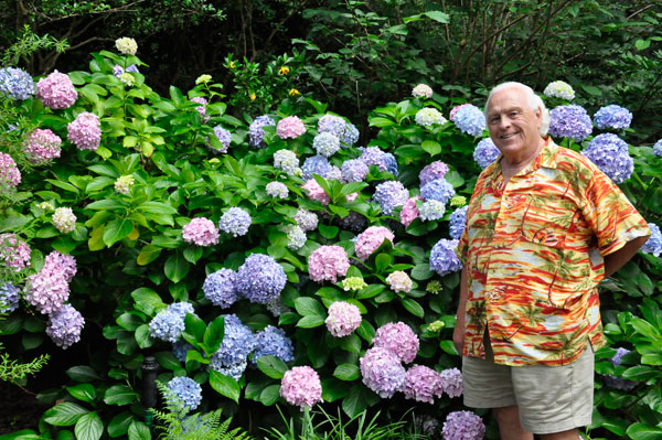Lee Duquette and flowers