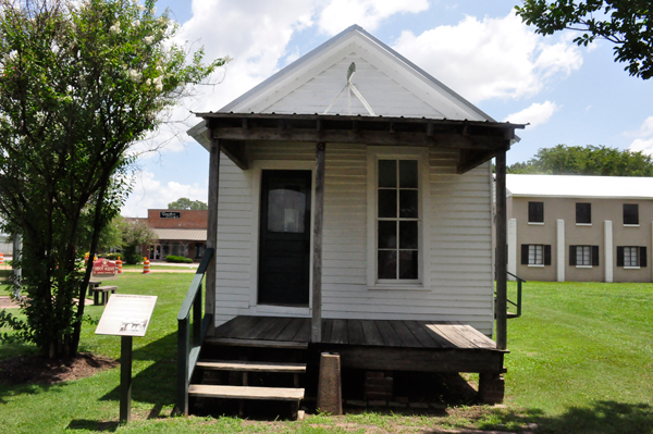 The town's Post Office