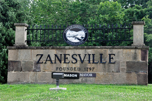 Zanesville welcome sign