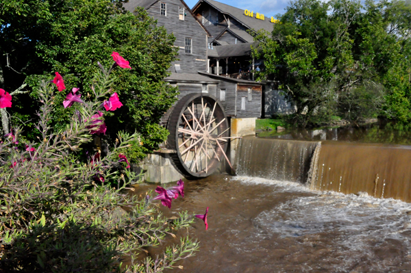 the Old Mill of Pigeon Forge