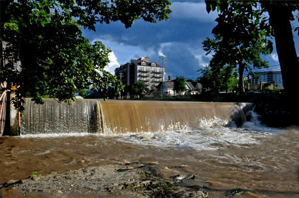 the chocolate dam