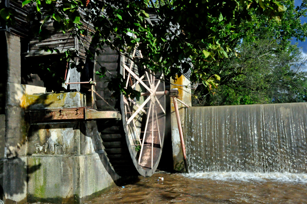 The dam wheel