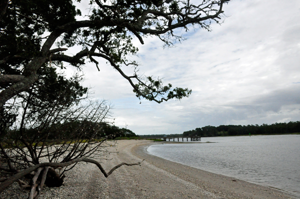 scenery by The International Waterway