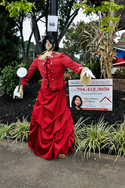 real estate Scarecrow