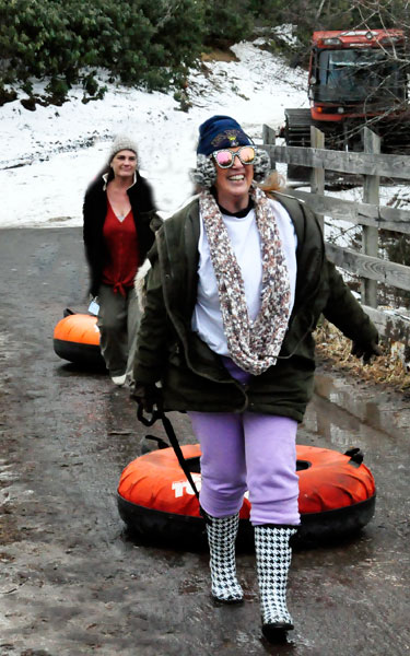 Karen Duquette and her daughter Renee