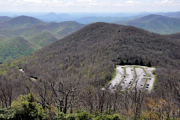 Brasstown Bald parking area