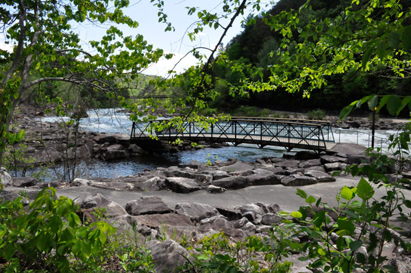 a cute cross-over bridge