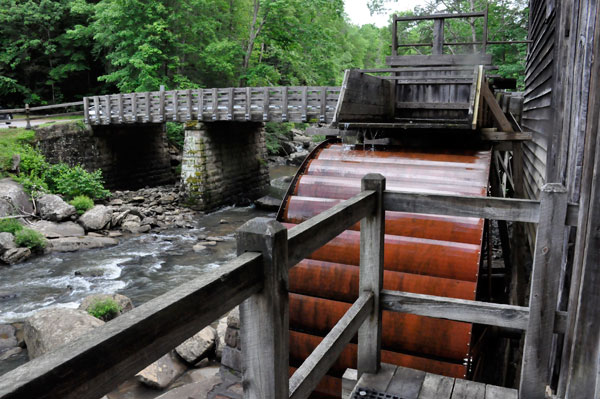 THE WATER WHEEL