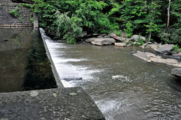 point of drop off and the short waterfall 