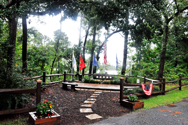 The Brunswick Riverwalk Veteran's?Memorial entrance