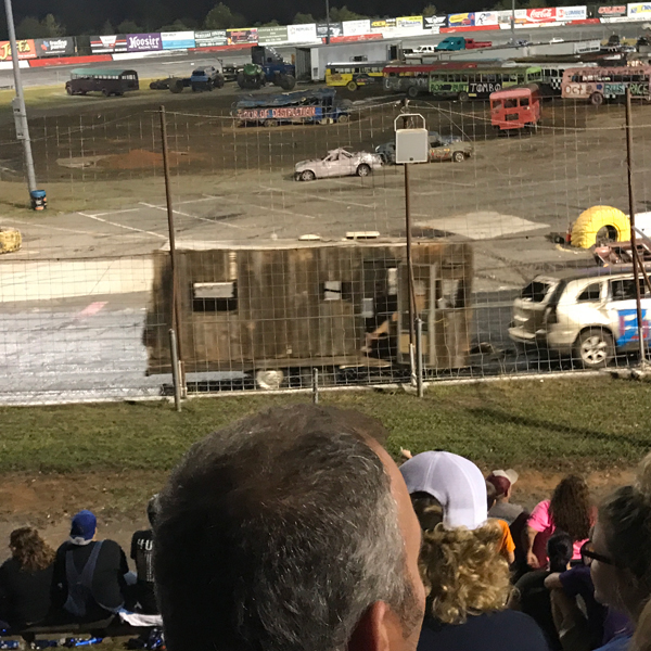 car towing RV