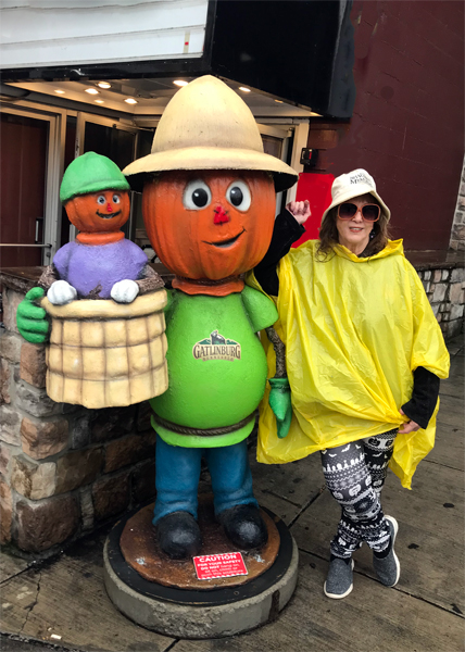 Karen Duquette and pumpkin men