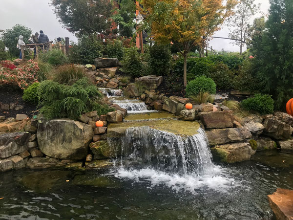 pumpkin fountain