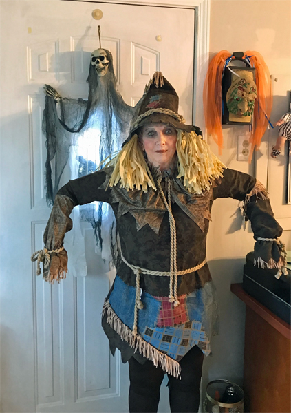 Karen Duquette the scarecrow