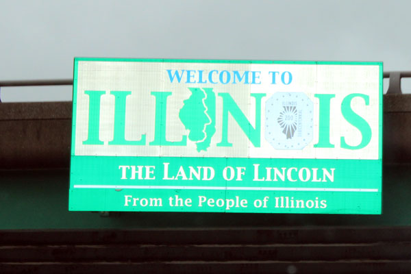 Welcome to Illinois sign