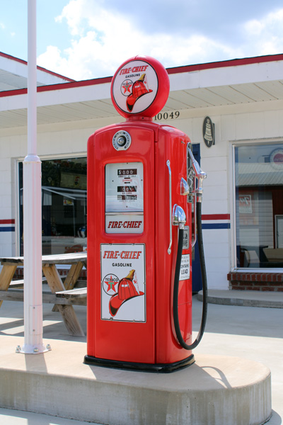 old Texaco gas pump