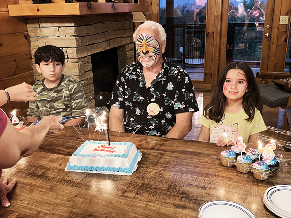 Lee Duquette and his birthday cake