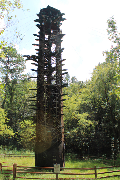 tower that uses Solar Power System & LED Lighting