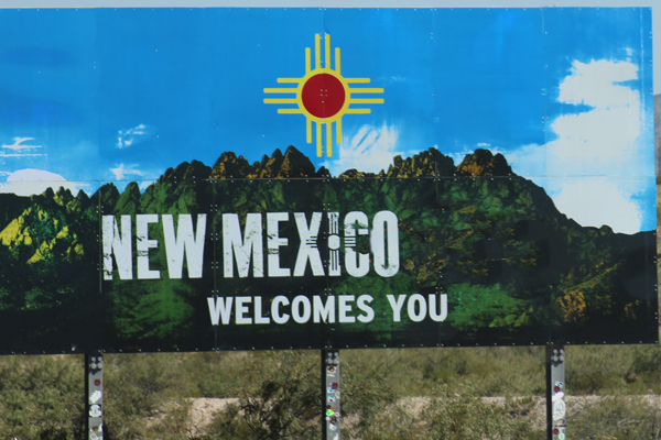 New Mexico Welcomes sign