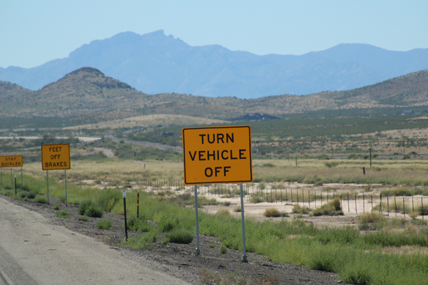 dust storm warning sign