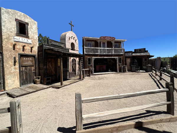 Old Tombstone Gunfight aren