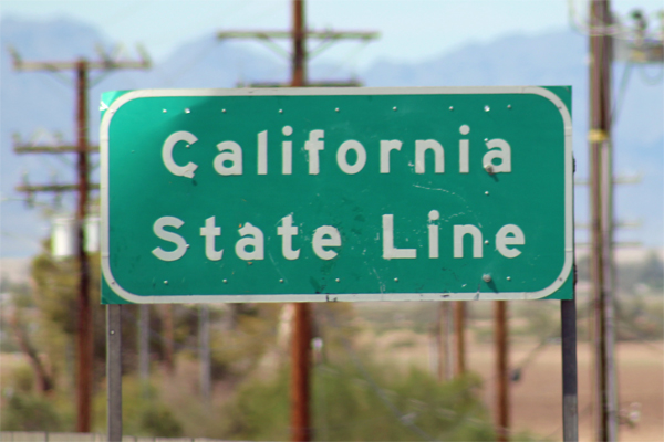 California state line sign