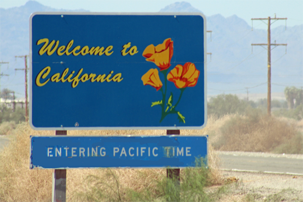 Welcome to California sign