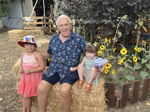 Lee Duquette and the girls