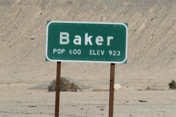 Bakker California sign