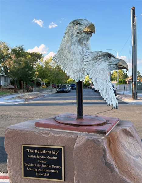 2 Eagle heads as a statue