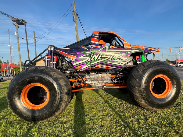 Sinistar monster truck