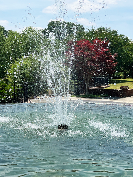 bubbling fountain