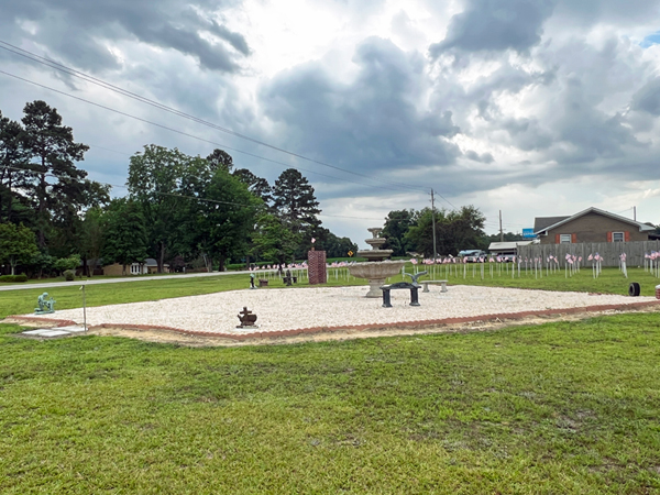 The memorial sand square