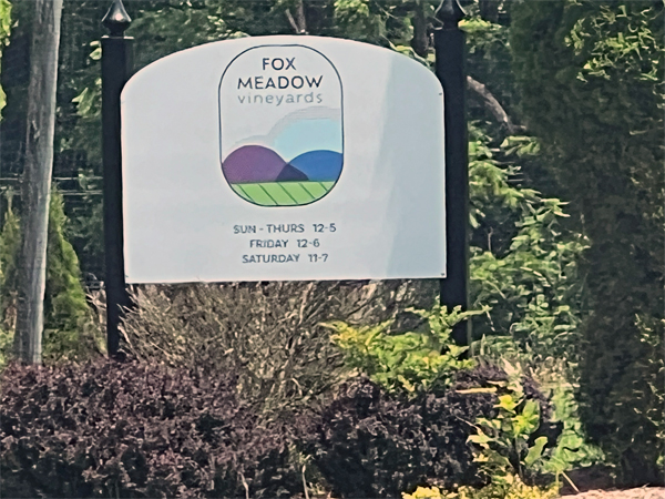 Fox Meadow Vineyards sign