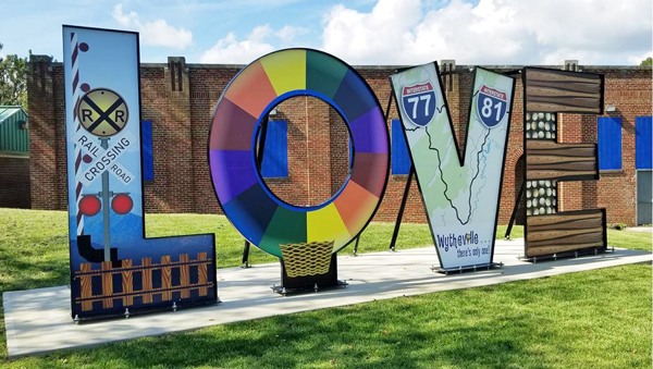 Love sign in Wytheville, Virginia