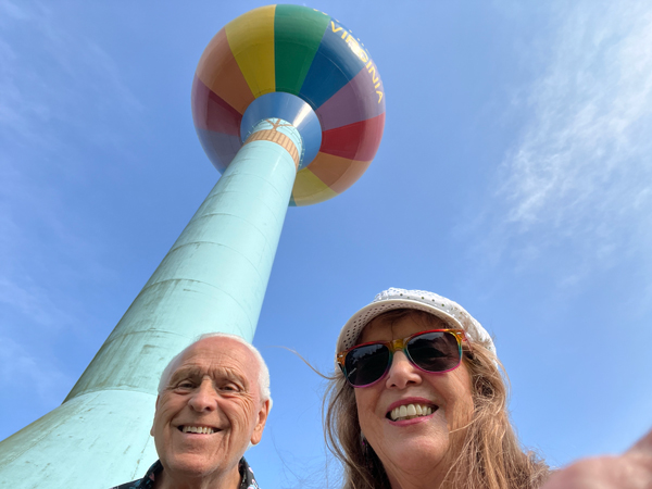 Lee and Karen Duquette