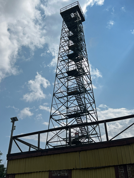 100-foot Observation Tow