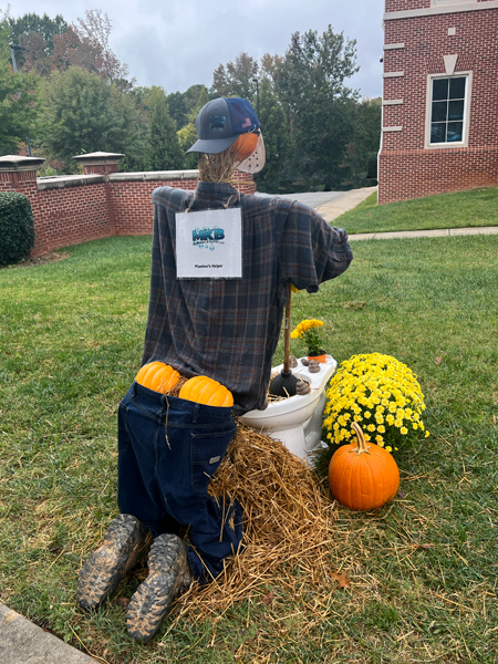 Pumpkin butt cheeeks