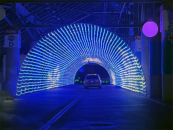 tunnel Christmas lights