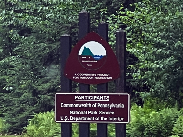Commonwealth of PA sign