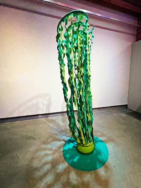 tall seaweed