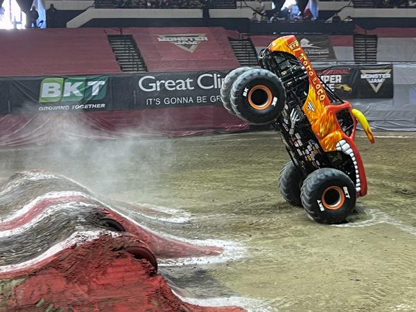 Chelsea Van Cleave in El Toro Loco