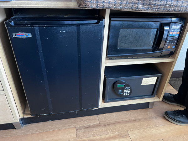 refigerator, microwave and safe